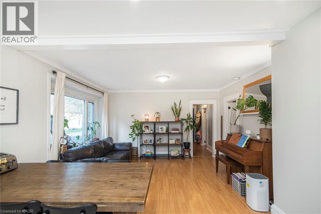 116 Carlton Street, St. Catharines, Ontario  L2R 1R3 - Photo 7 - 40784630