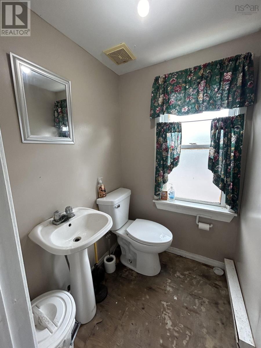 10213 Durham Street, Pugwash, Nova Scotia  B0K 1L0 - Photo 14 - 202521017