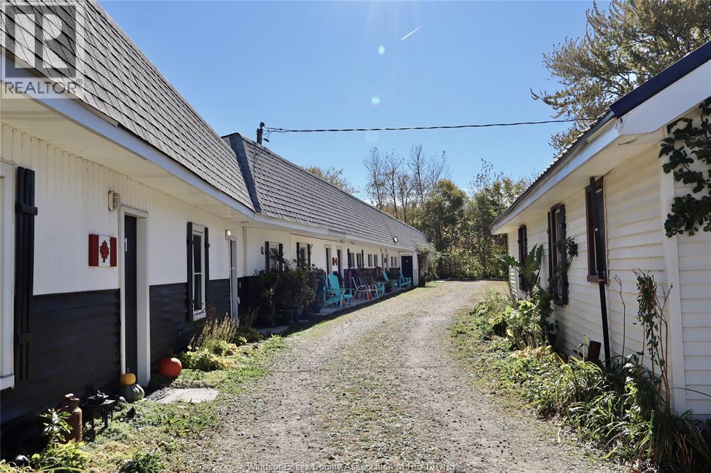 1081 West Shore Road, Pelee Island, Ontario N0R 1M0 - Photo 15 - 25027872