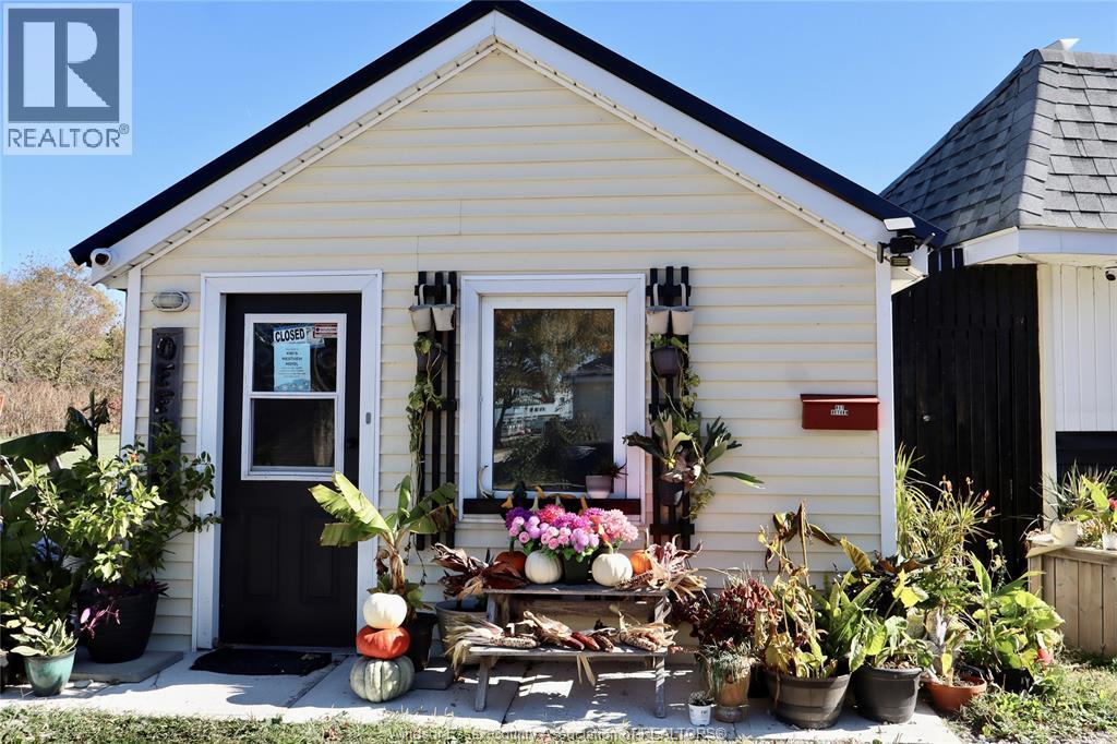 1081 West Shore Road, Pelee Island, Ontario N0R 1M0 - Photo 14 - 25027872