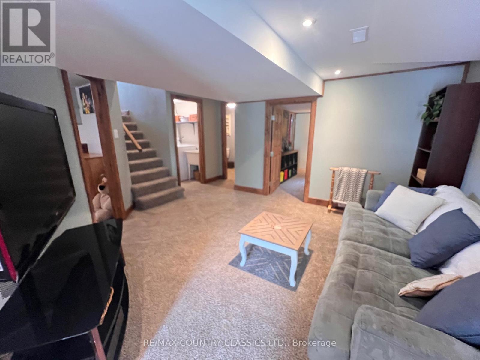 86 Scriven Road, Otonabee-South Monaghan, Ontario K0L 1B0 - Photo 10 - X12508946