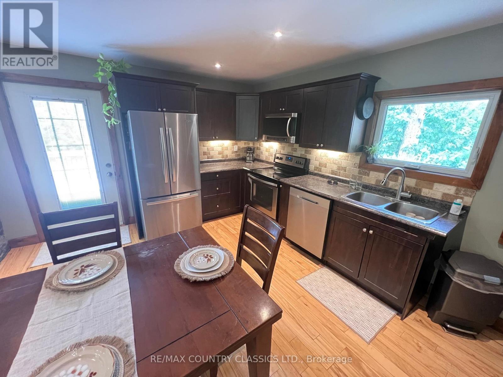 86 Scriven Road, Otonabee-South Monaghan, Ontario K0L 1B0 - Photo 47 - X12508946