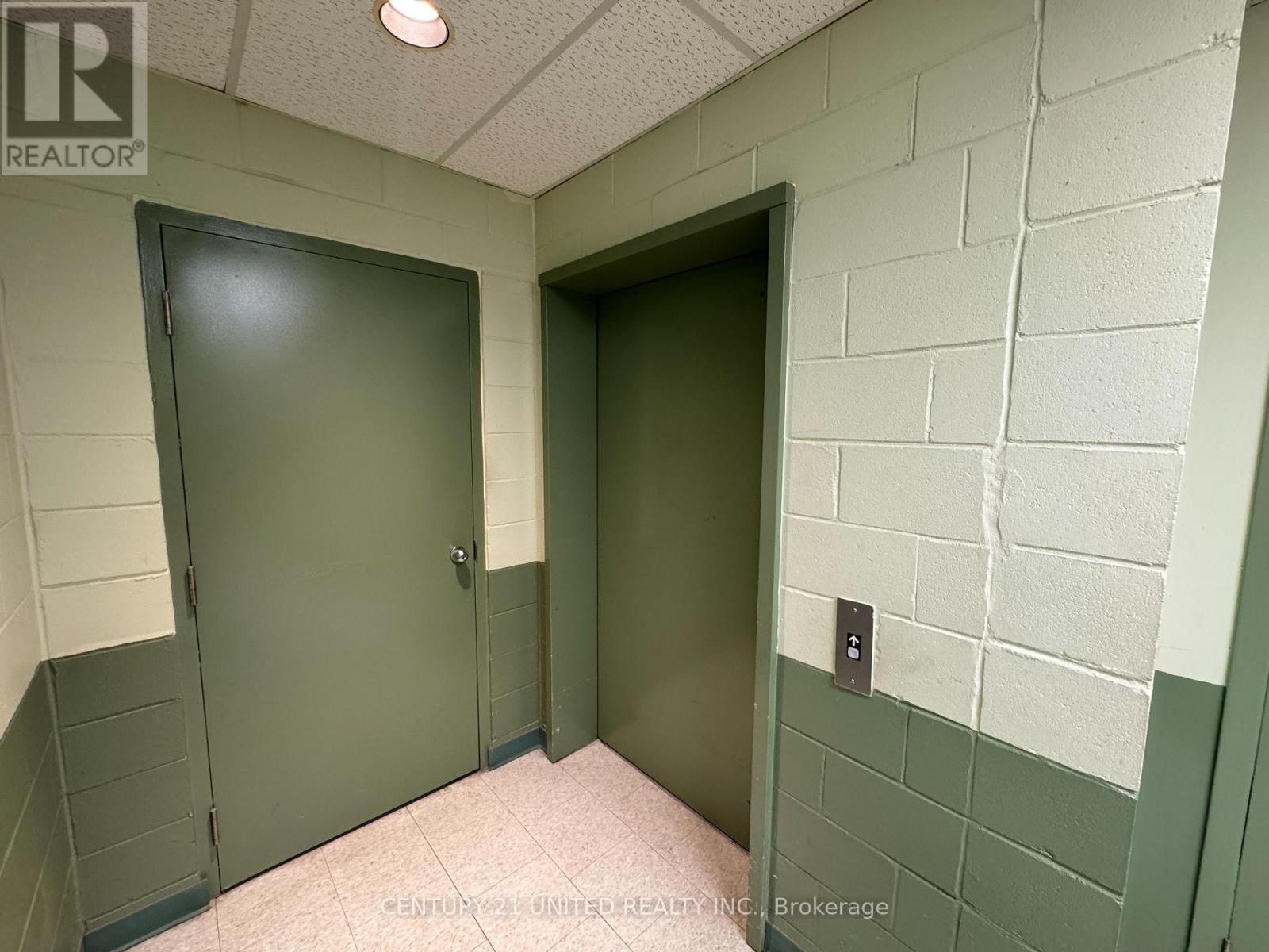 1 - 235 Rubidge Street, Peterborough, Ontario K9J 3N9 - Photo 6 - X12508972