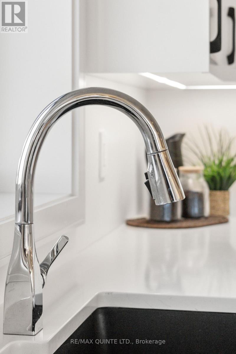 76 Navigation Drive, Prince Edward County, Ontario  K8N 0G1 - Photo 23 - X12508998