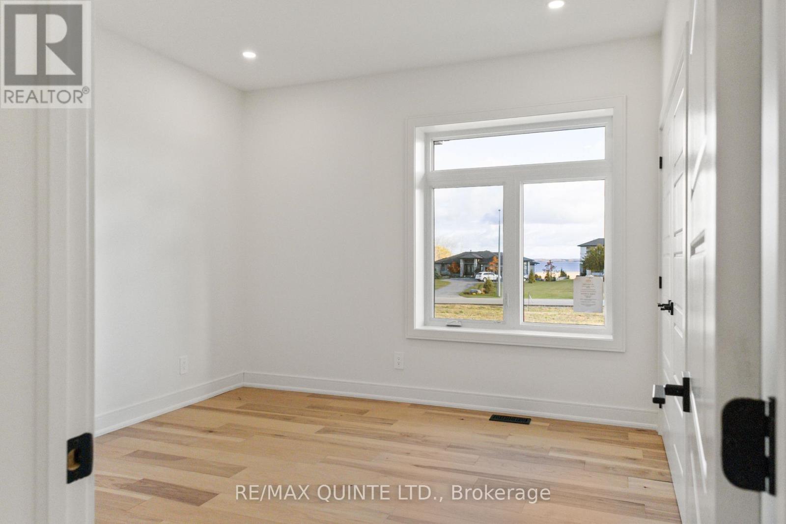 76 Navigation Drive, Prince Edward County, Ontario  K8N 0G1 - Photo 39 - X12508998