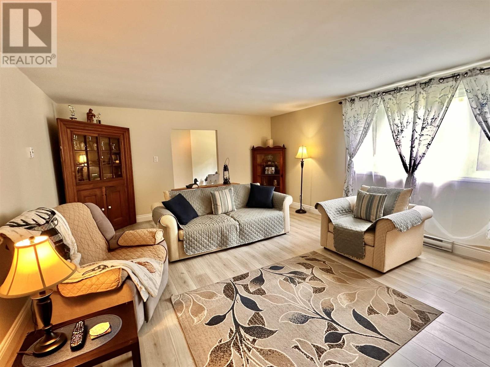 1157 Martin Rd, Spragge, Ontario P0R 1K0 - Photo 8 - SM253182