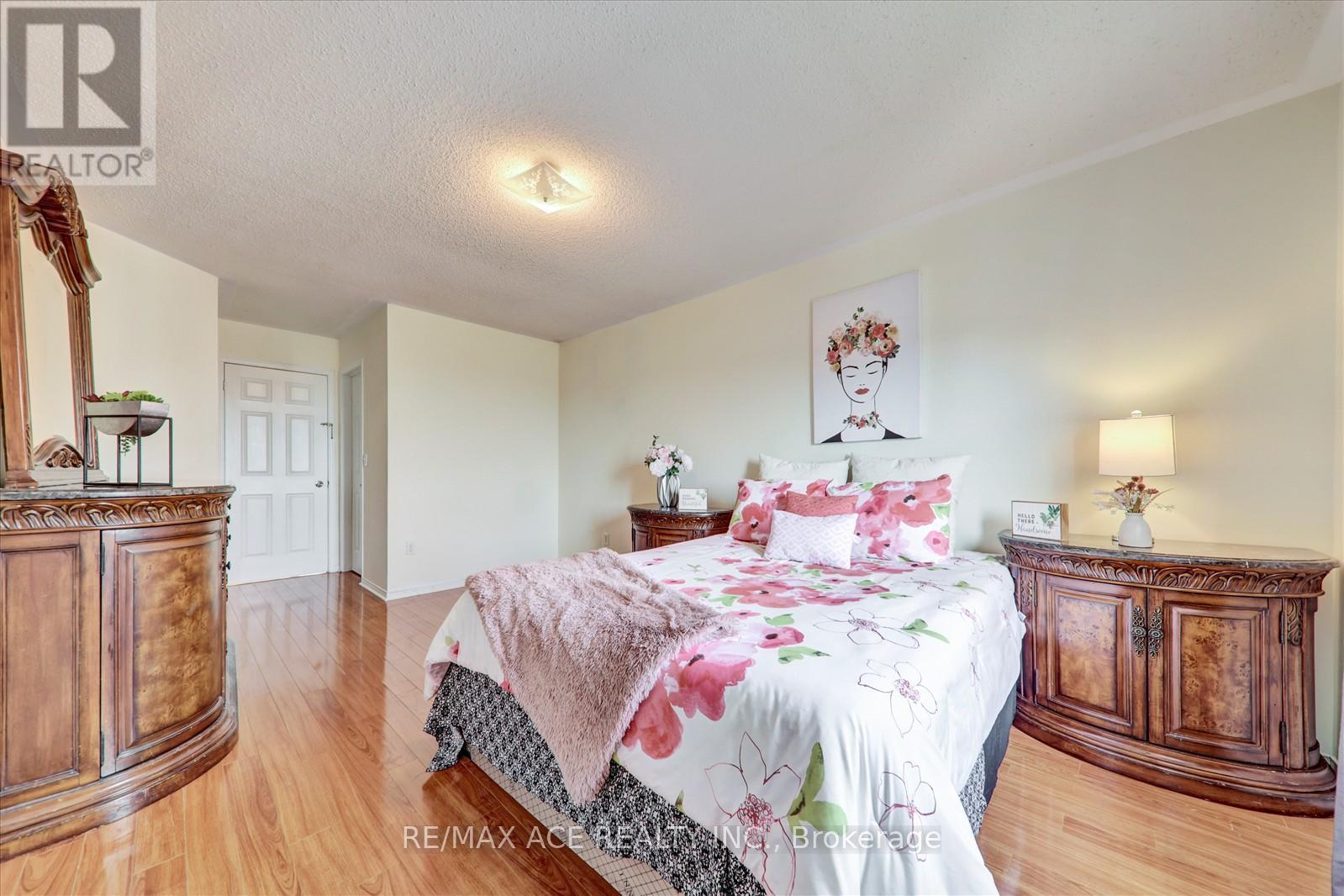 31 Cherryplum Way, Brampton, Ontario  L6S 6J4 - Photo 20 - W12508756