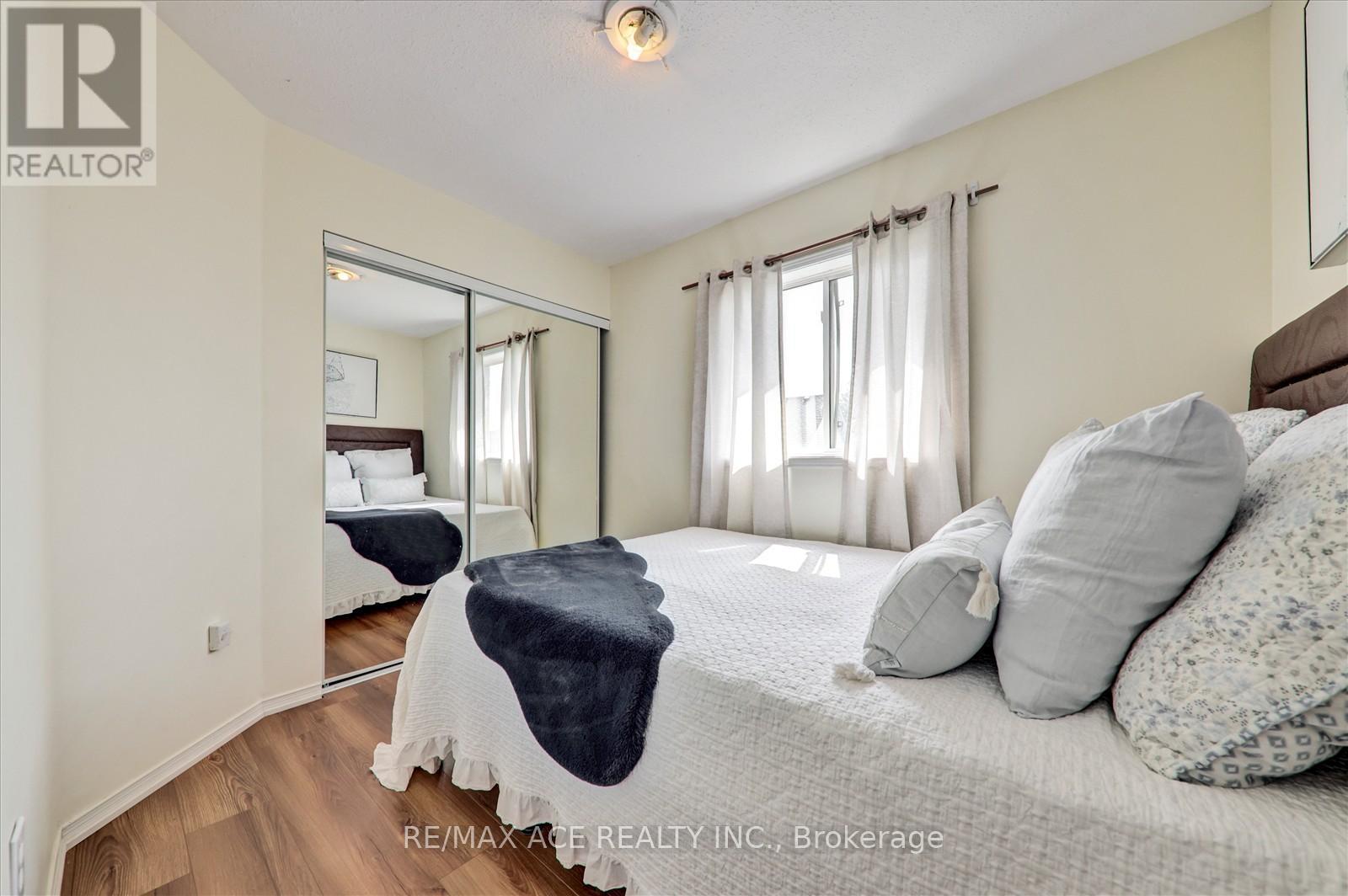 31 Cherryplum Way, Brampton, Ontario  L6S 6J4 - Photo 23 - W12508756