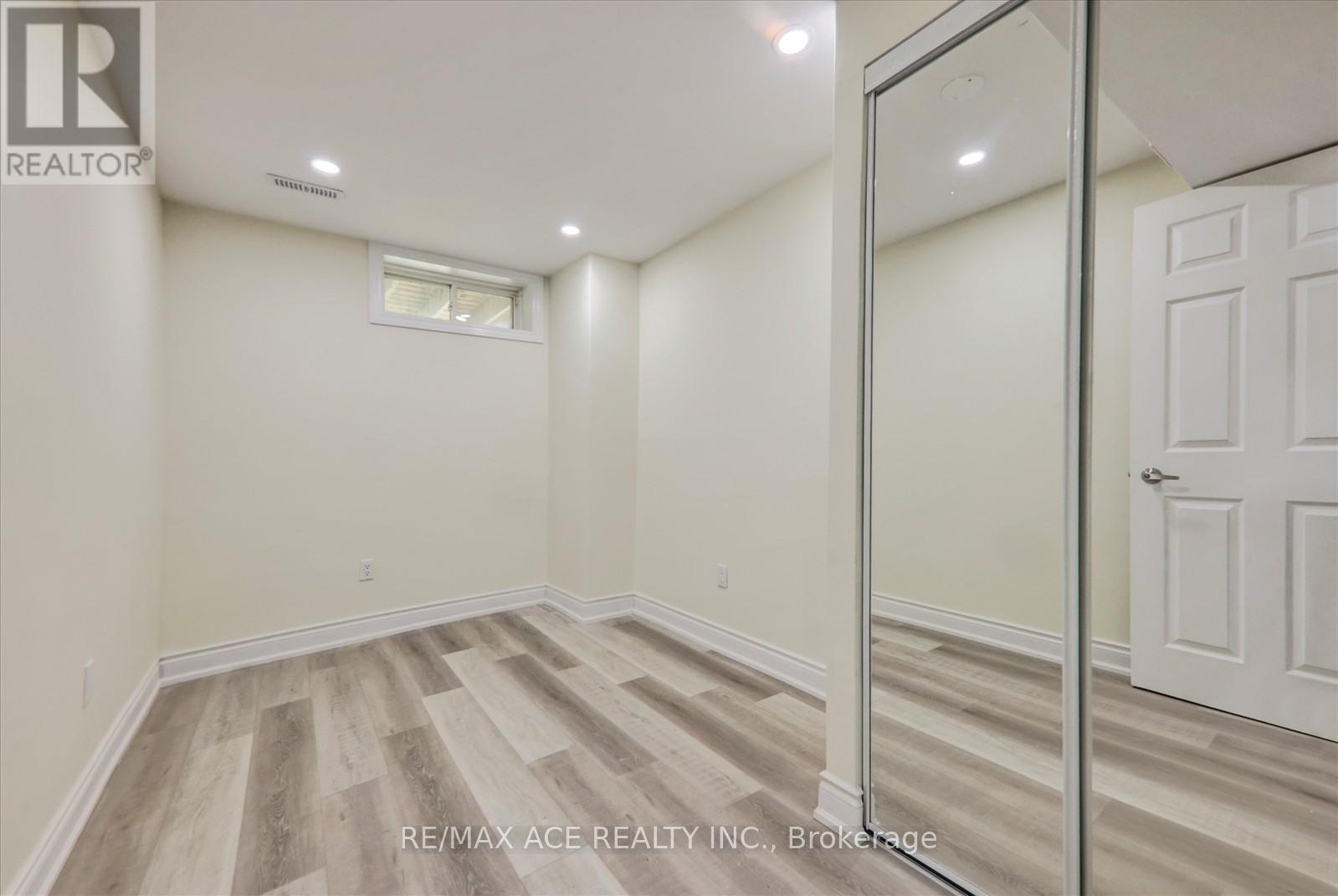 31 Cherryplum Way, Brampton, Ontario  L6S 6J4 - Photo 35 - W12508756