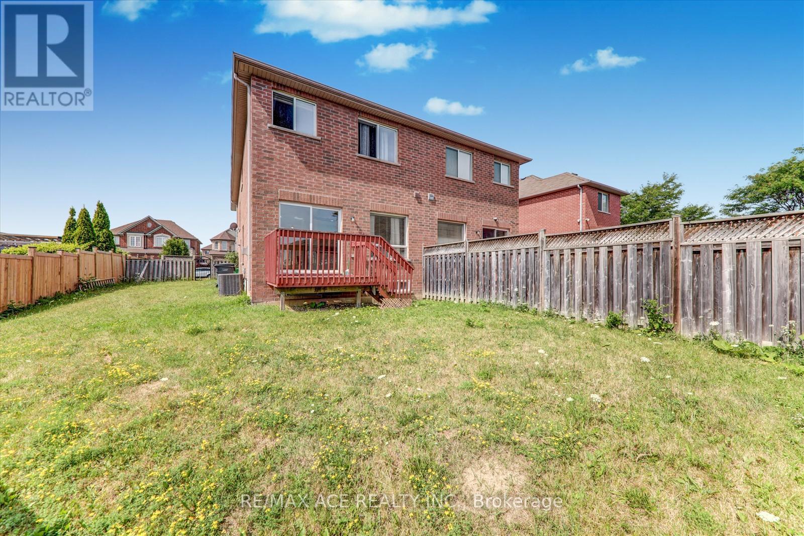 31 Cherryplum Way, Brampton, Ontario  L6S 6J4 - Photo 41 - W12508756