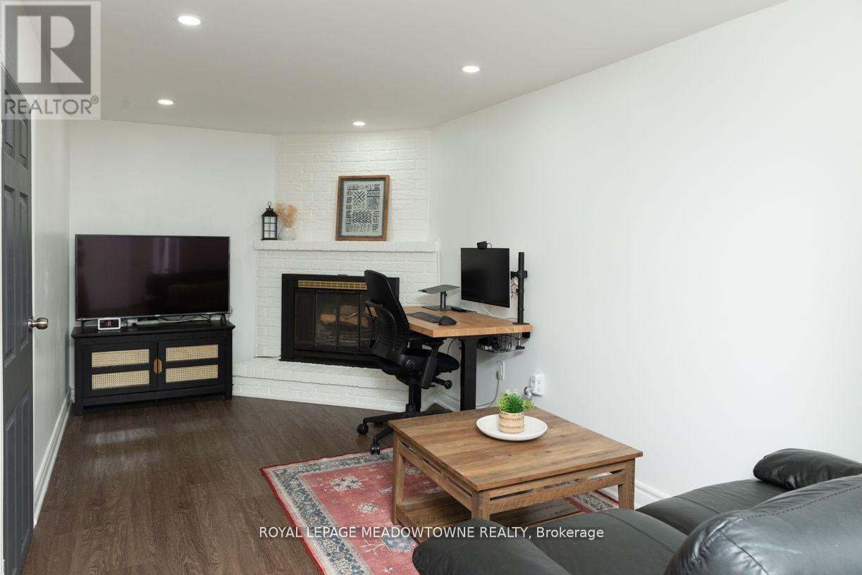 32 Clarridge Court, Brampton, Ontario  L6X 3N5 - Photo 23 - W12508820