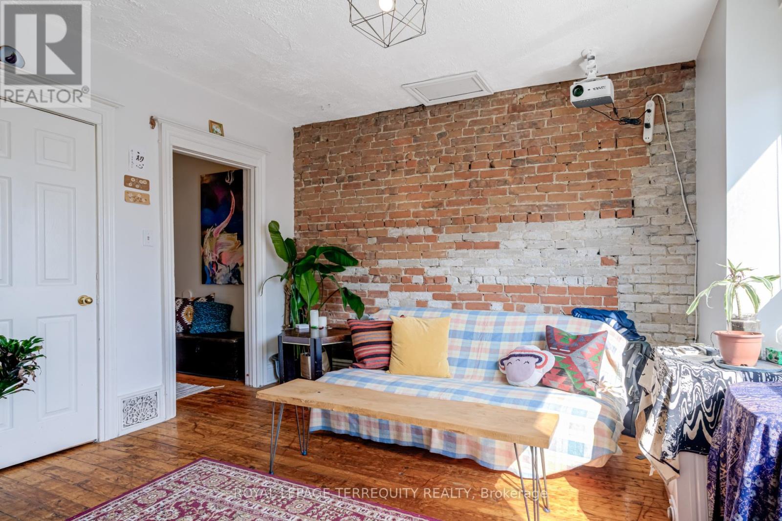 30 1/2 Macaulay Avenue, Toronto, Ontario  M6P 3P6 - Photo 27 - W12508842