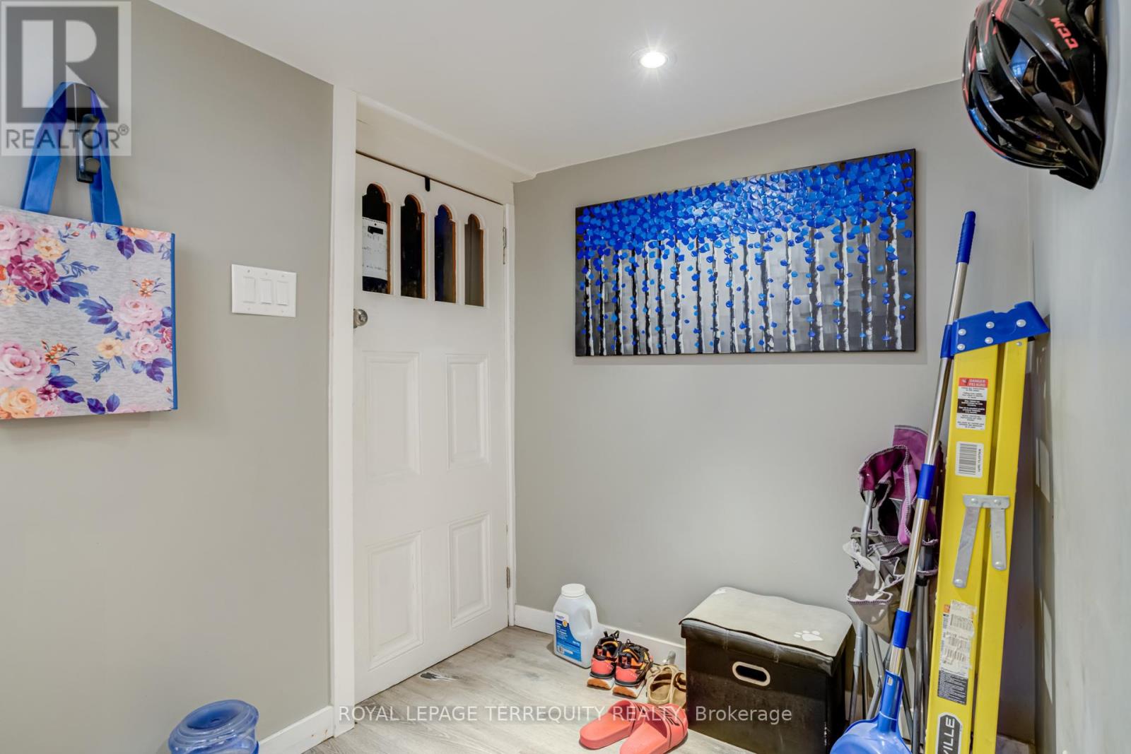 30 1/2 Macaulay Avenue, Toronto, Ontario  M6P 3P6 - Photo 33 - W12508842