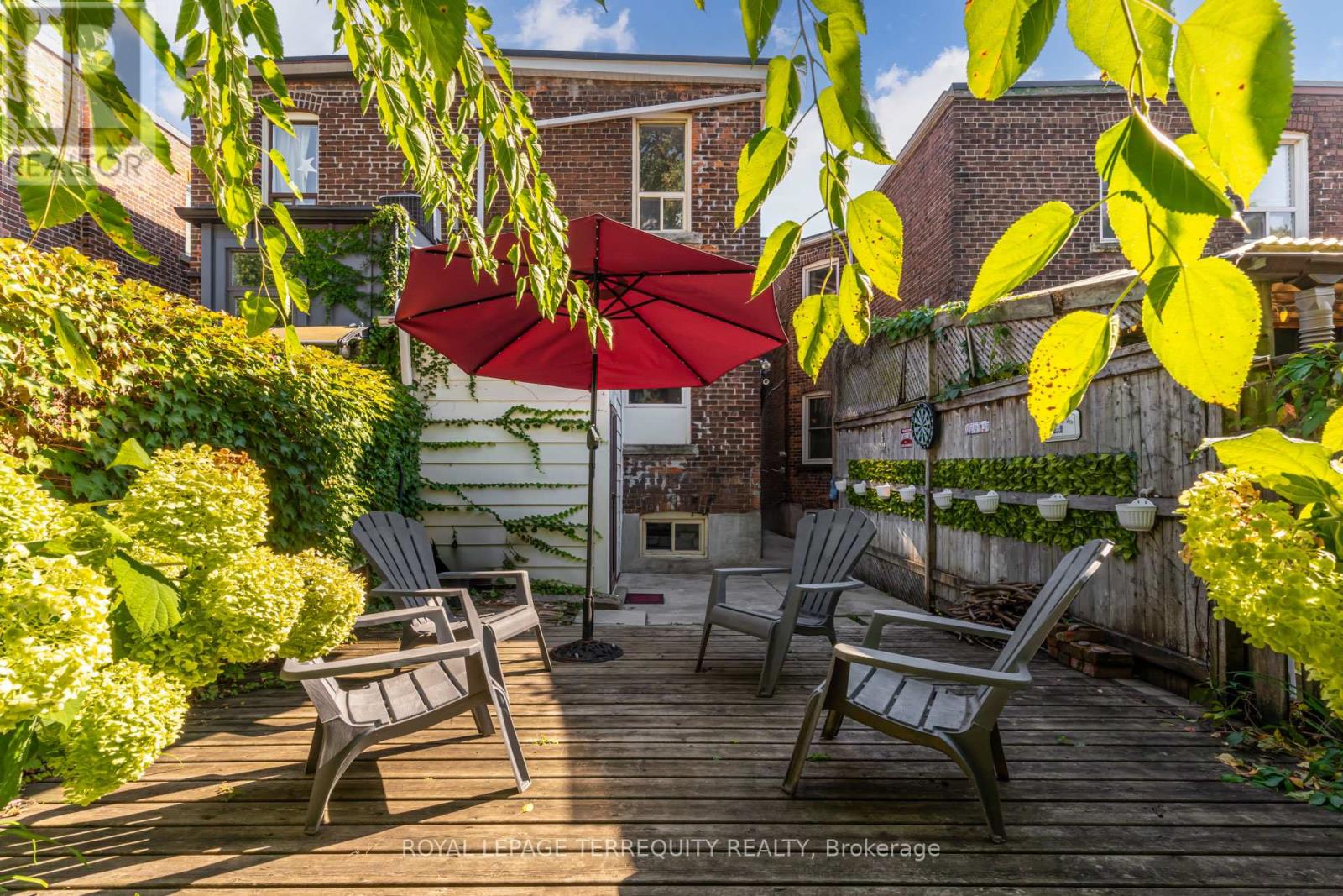 30 1/2 Macaulay Avenue, Toronto, Ontario  M6P 3P6 - Photo 44 - W12508842