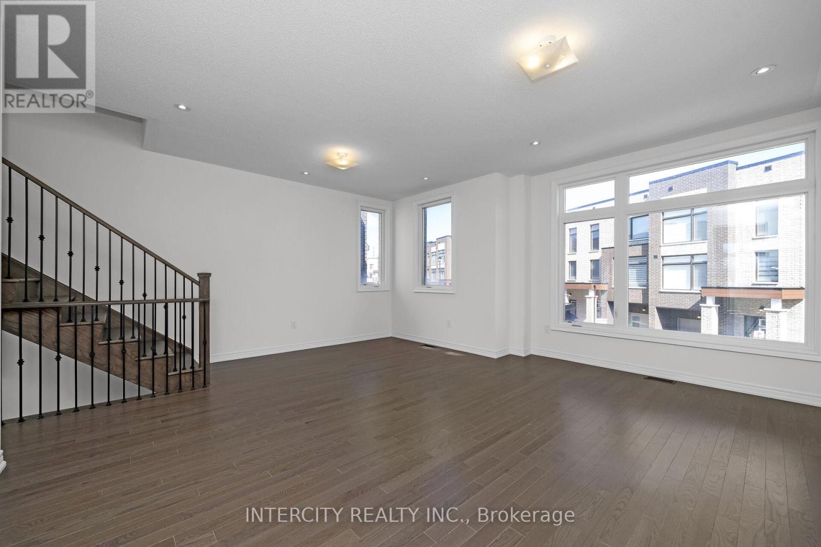 30 - 28 Queenpost Drive, Brampton, Ontario  L6Y 6L2 - Photo 16 - W12508860