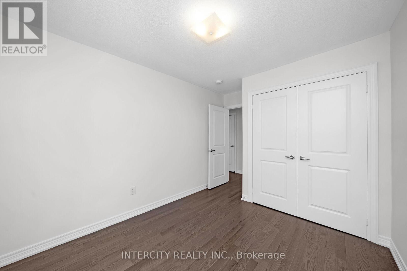 30 - 28 Queenpost Drive, Brampton, Ontario  L6Y 6L2 - Photo 26 - W12508860