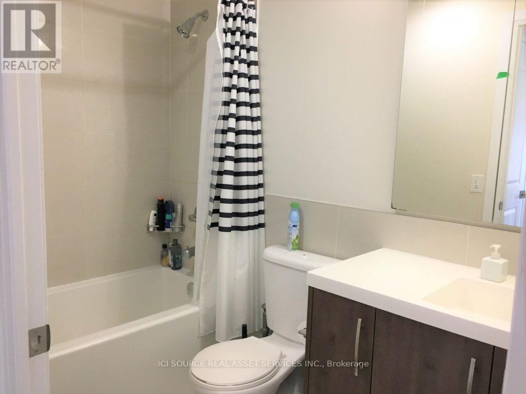 519 - 1 Old Mill Drive, Toronto, Ontario  M6S 0A1 - Photo 9 - W12508880