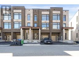 30 QUEENPOST DRIVE N, Brampton, Ontario