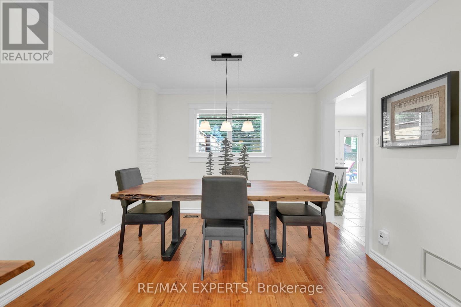 44 Sunkist Valley Road, Caledon, Ontario  L7E 1T1 - Photo 22 - W12508896