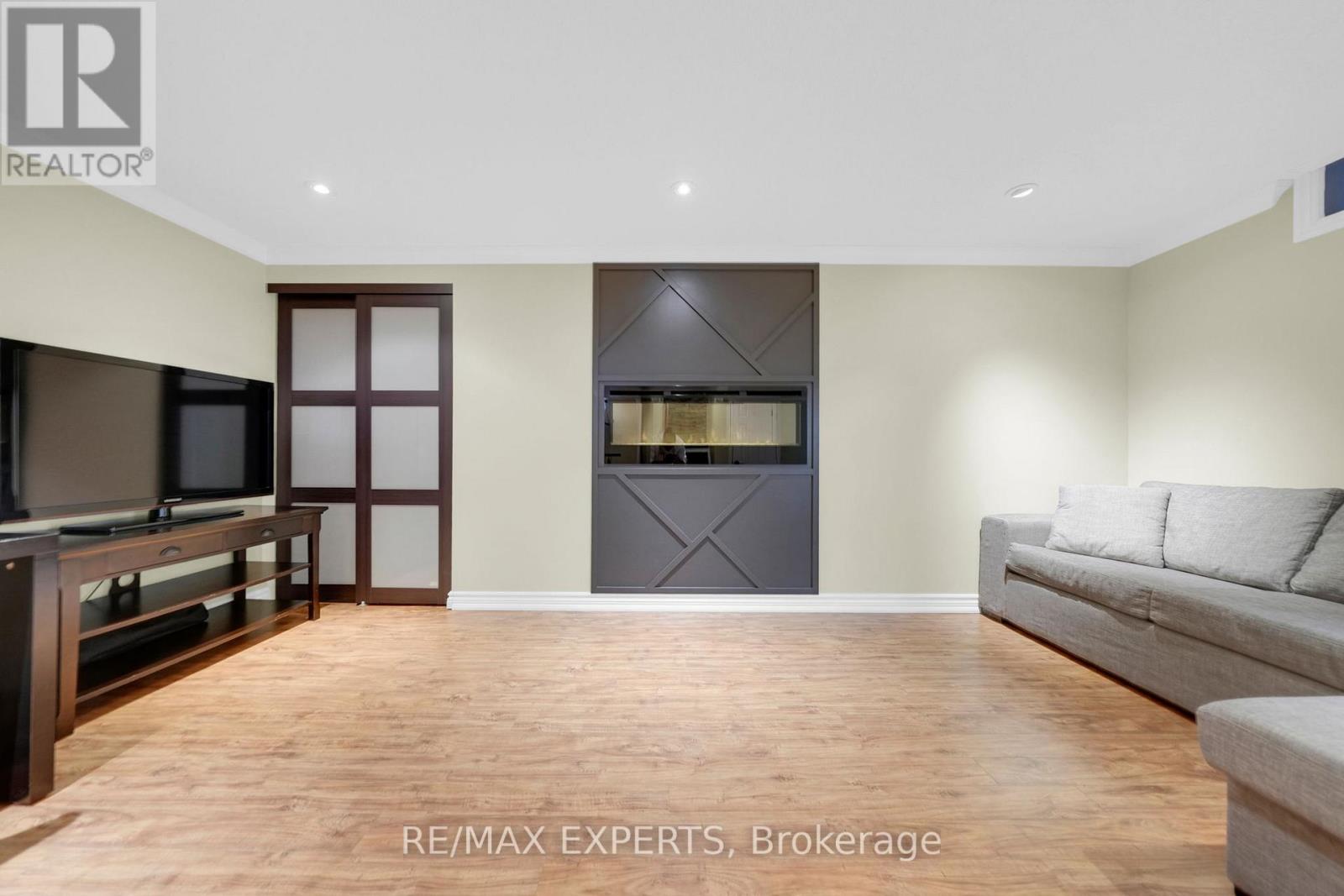 44 Sunkist Valley Road, Caledon, Ontario  L7E 1T1 - Photo 32 - W12508896