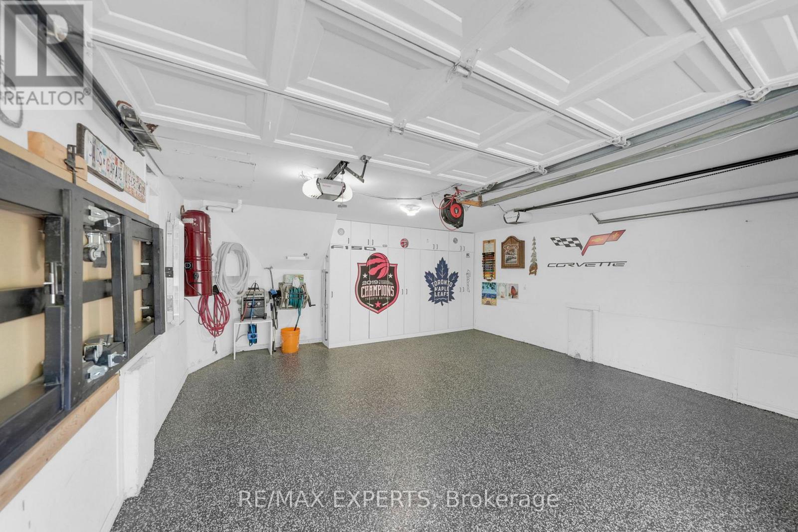 44 Sunkist Valley Road, Caledon, Ontario  L7E 1T1 - Photo 38 - W12508896