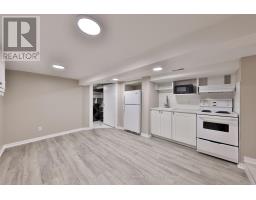 LOWER - 47 WASHINGTON AVENUE, Oakville, Ontario