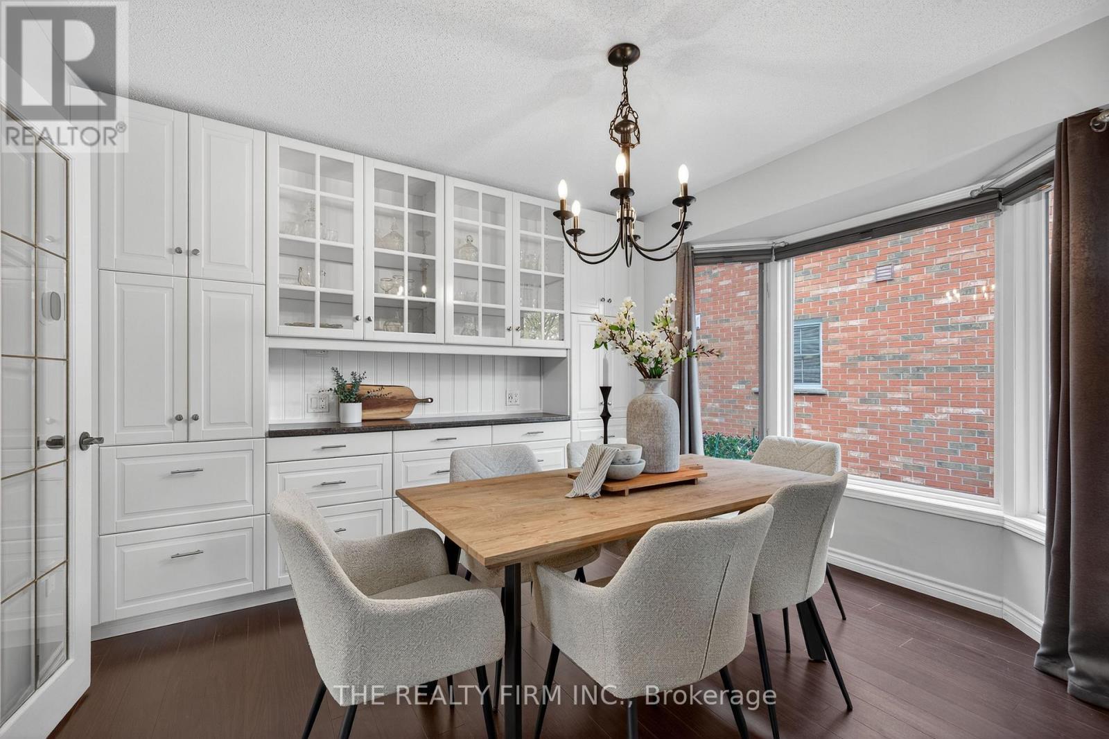 276 Ferndale Avenue, London South, Ontario  N6C 5K6 - Photo 10 - X12509040