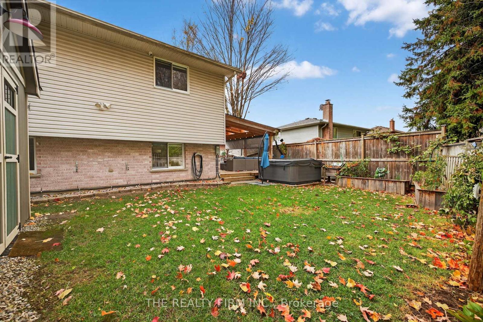 276 Ferndale Avenue, London South, Ontario  N6C 5K6 - Photo 37 - X12509040