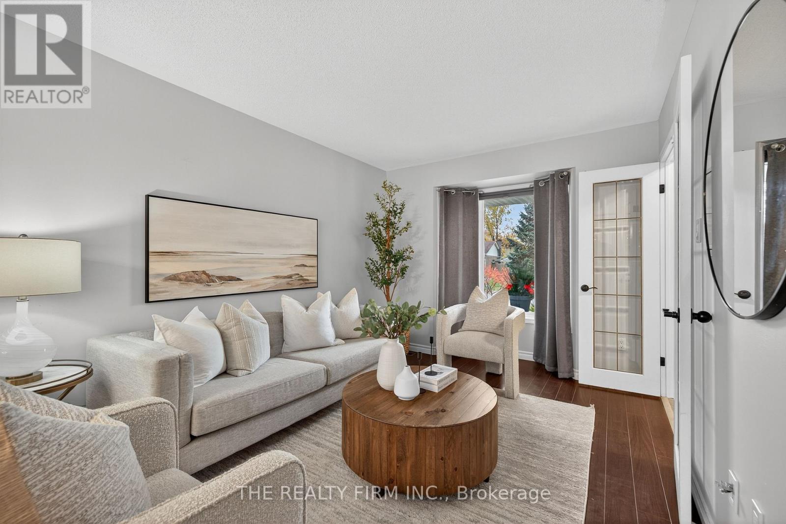 276 Ferndale Avenue, London South, Ontario  N6C 5K6 - Photo 8 - X12509040