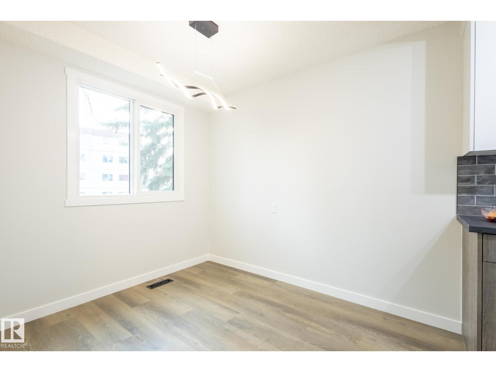 5446 144b Av Nw, Edmonton, Alberta  T5A 3N5 - Photo 12 - E4464685