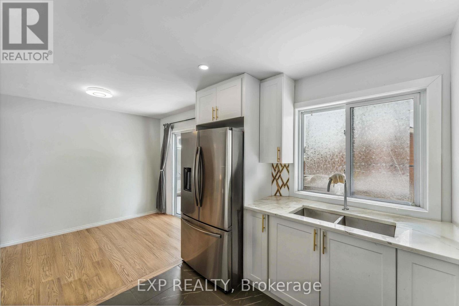 44 Sherry Lane, Ottawa, Ontario  K2G 3L8 - Photo 11 - X12509028