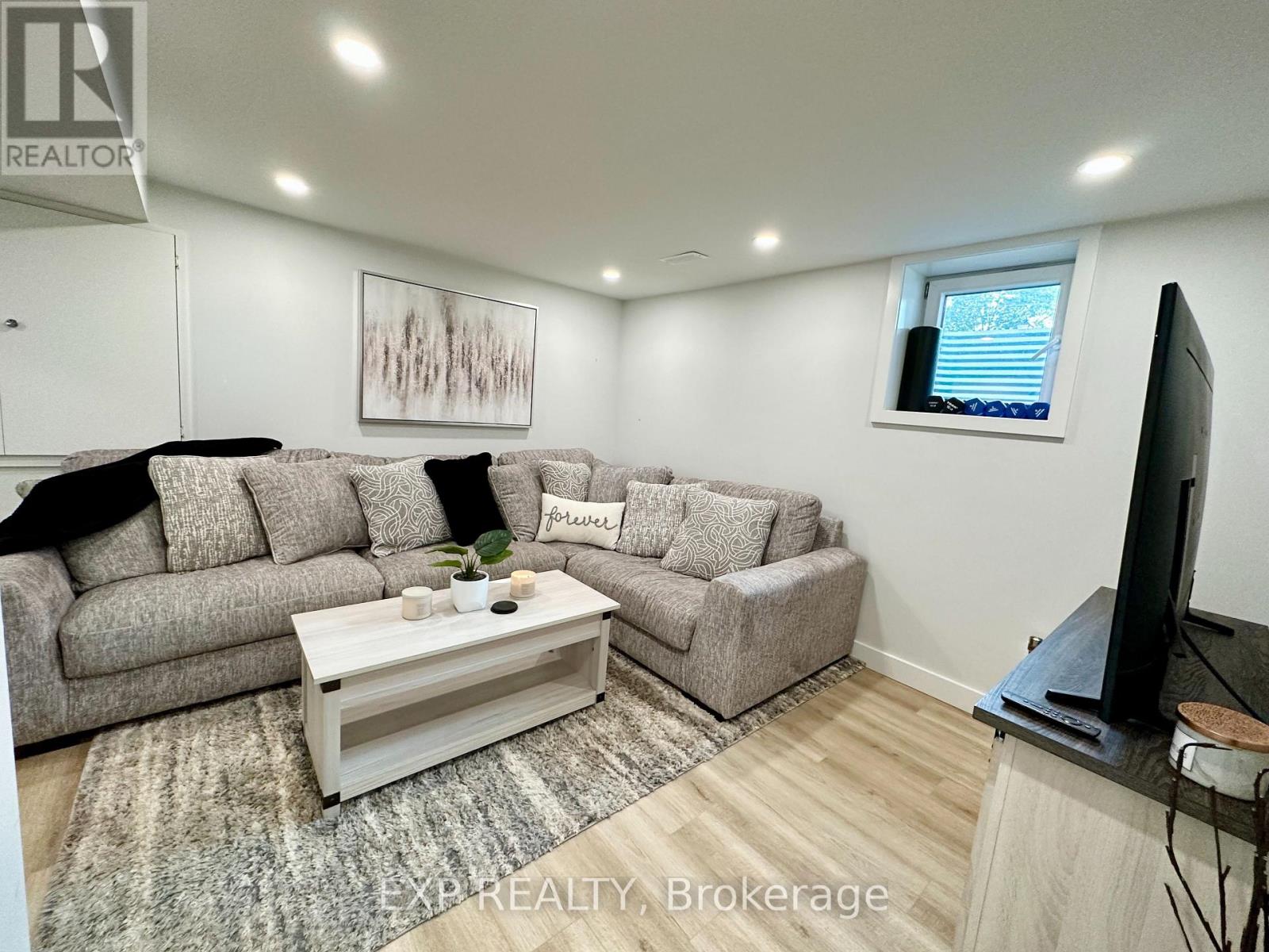 44 Sherry Lane, Ottawa, Ontario  K2G 3L8 - Photo 19 - X12509028