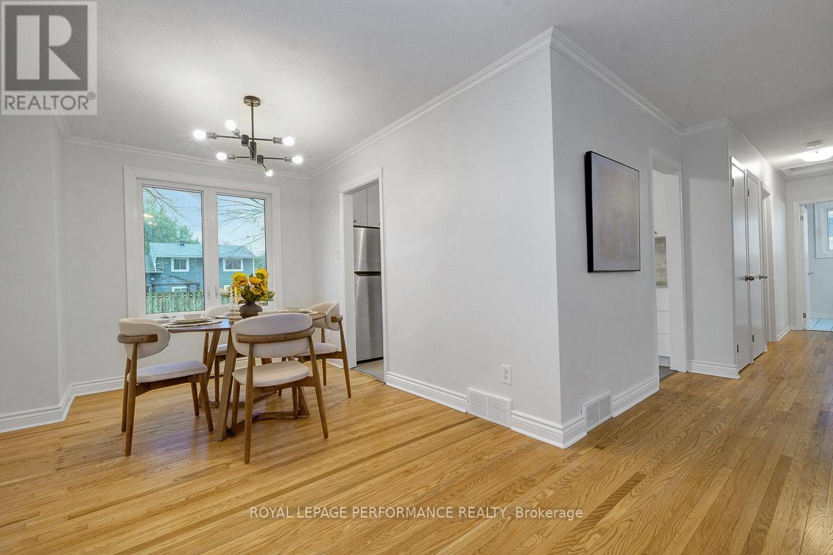 741 Eastvale Drive, Ottawa, Ontario  K1J 6Z8 - Photo 15 - X12509050