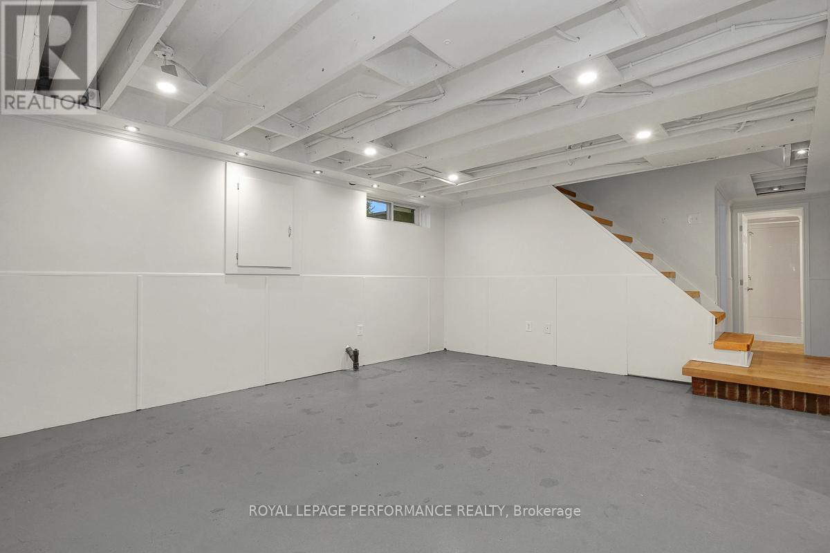 741 Eastvale Drive, Ottawa, Ontario  K1J 6Z8 - Photo 30 - X12509050