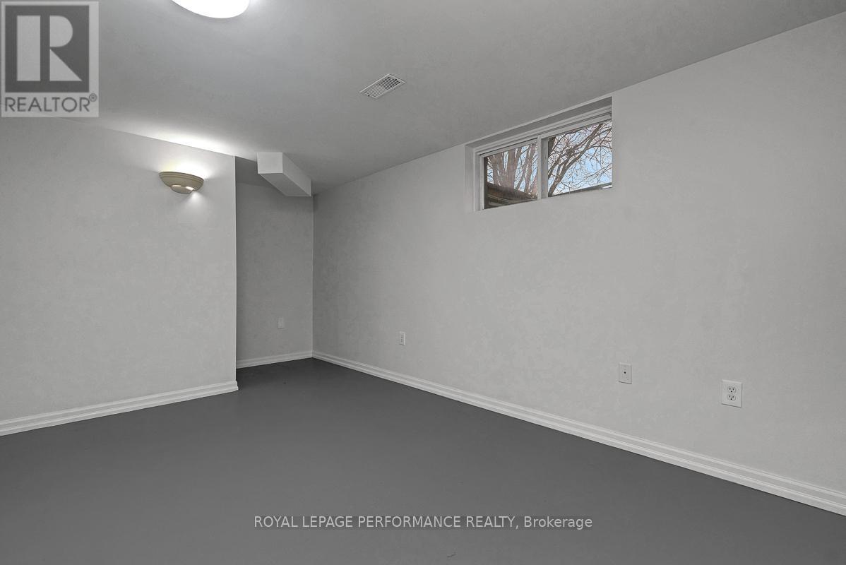 741 Eastvale Drive, Ottawa, Ontario  K1J 6Z8 - Photo 38 - X12509050