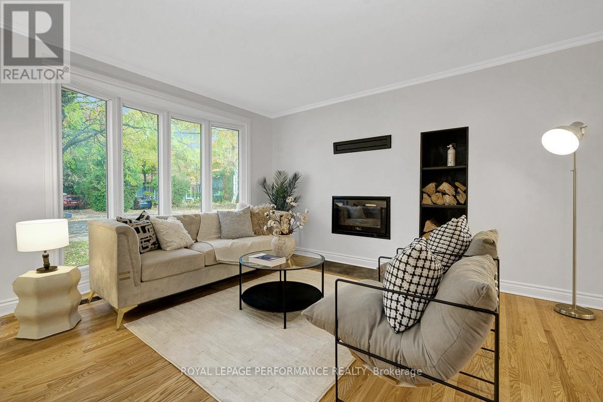 741 Eastvale Drive, Ottawa, Ontario  K1J 6Z8 - Photo 6 - X12509050