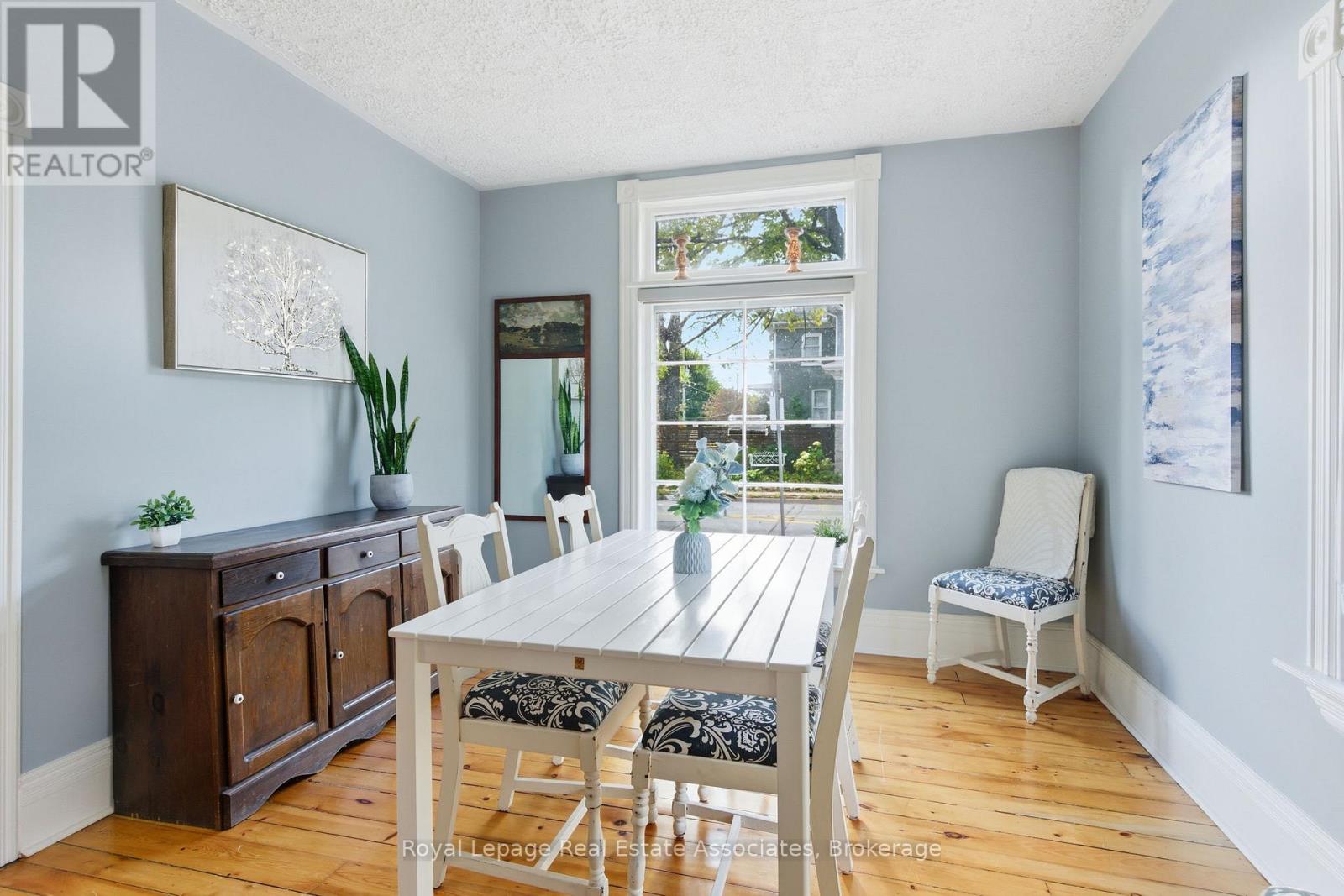 3 Shaw Avenue E, Cambridge, Ontario  N3C 1E7 - Photo 11 - X12508640