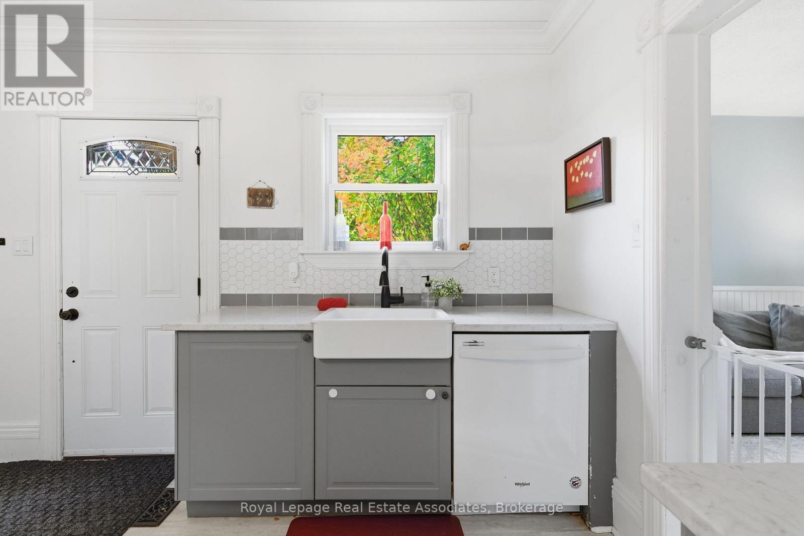 3 Shaw Avenue E, Cambridge, Ontario  N3C 1E7 - Photo 16 - X12508640