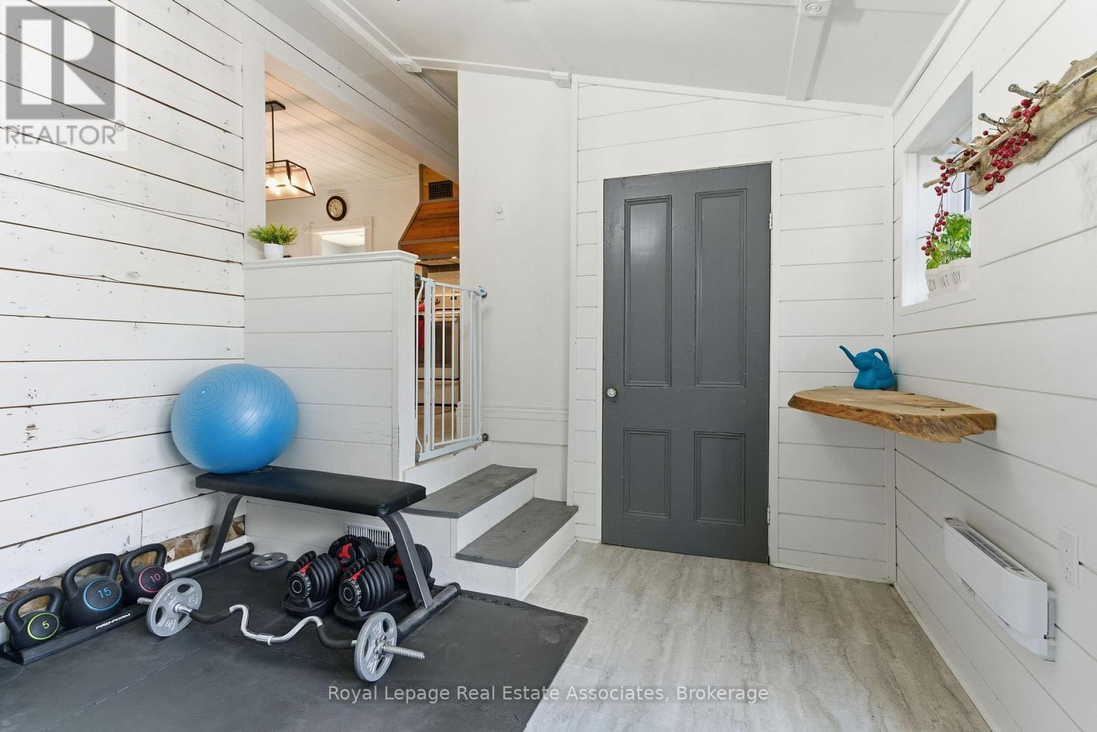 3 Shaw Avenue E, Cambridge, Ontario  N3C 1E7 - Photo 26 - X12508640