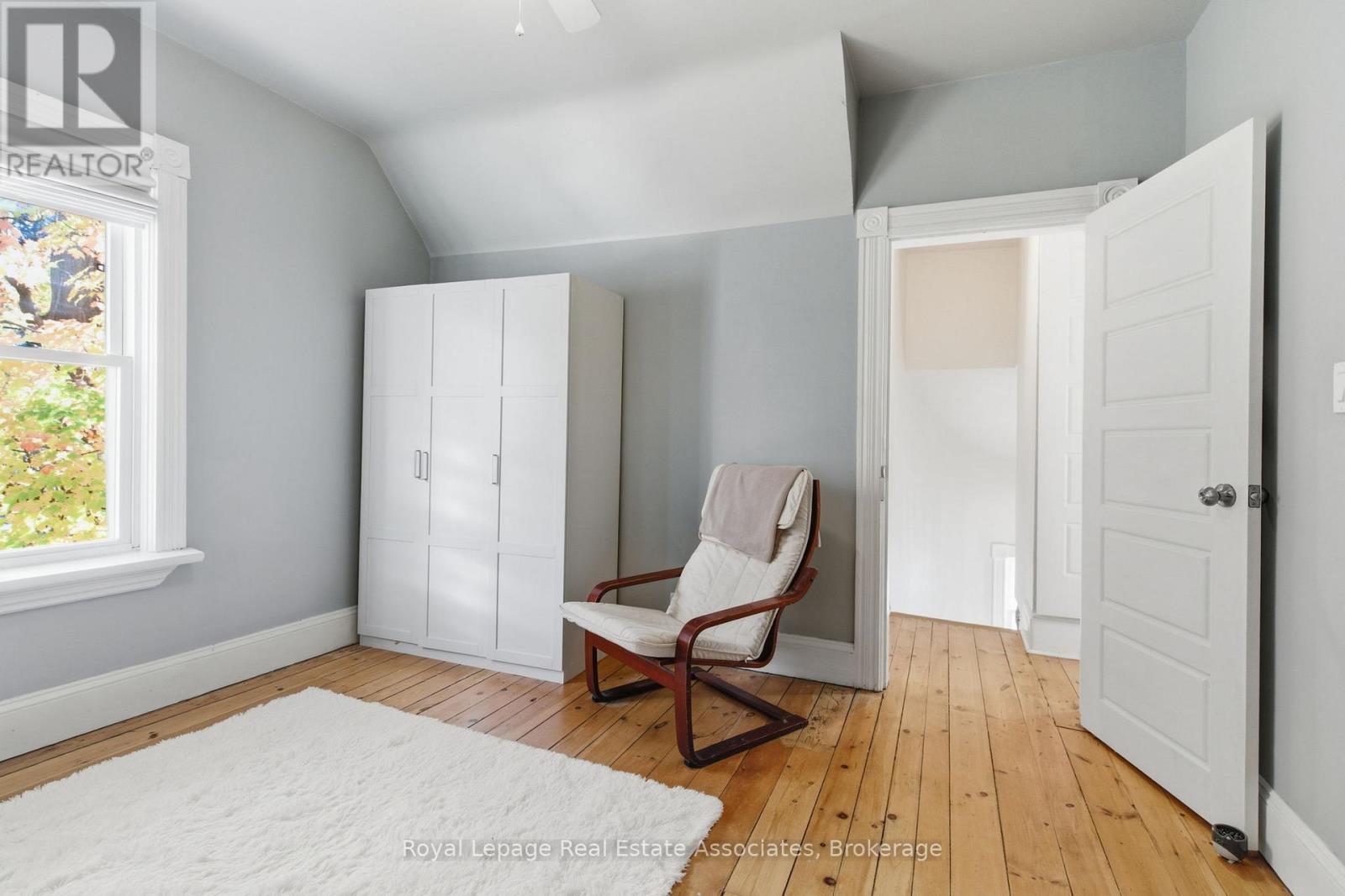 3 Shaw Avenue E, Cambridge, Ontario  N3C 1E7 - Photo 29 - X12508640