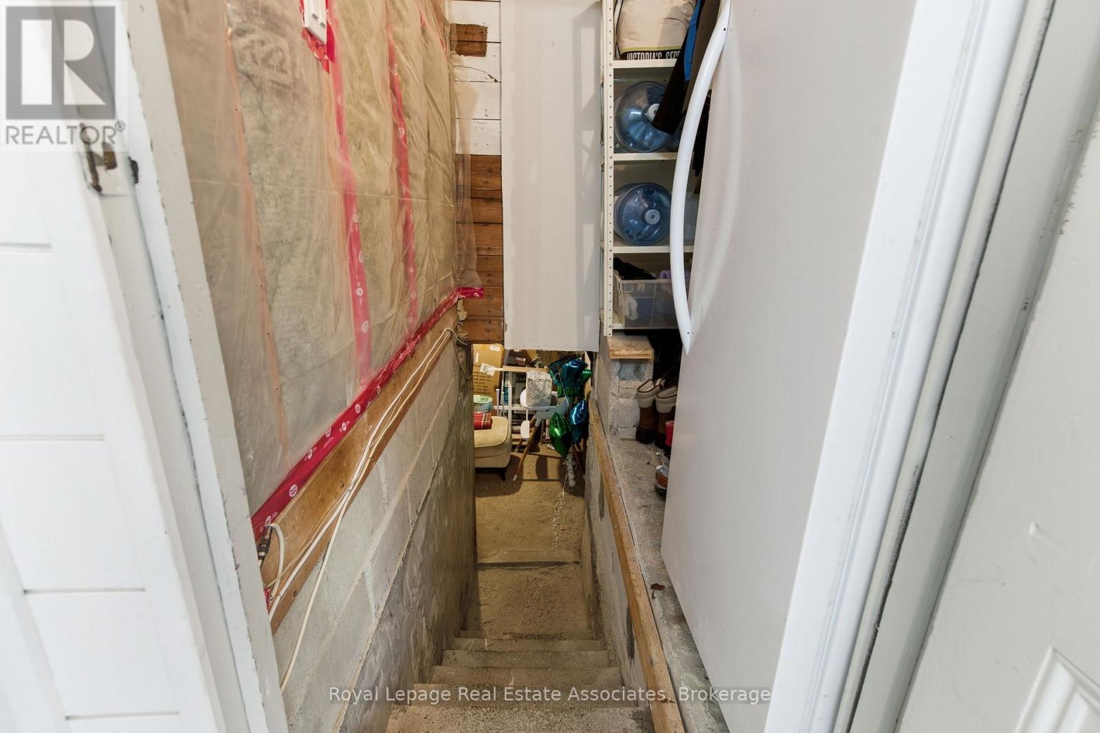 3 Shaw Avenue E, Cambridge, Ontario  N3C 1E7 - Photo 36 - X12508640