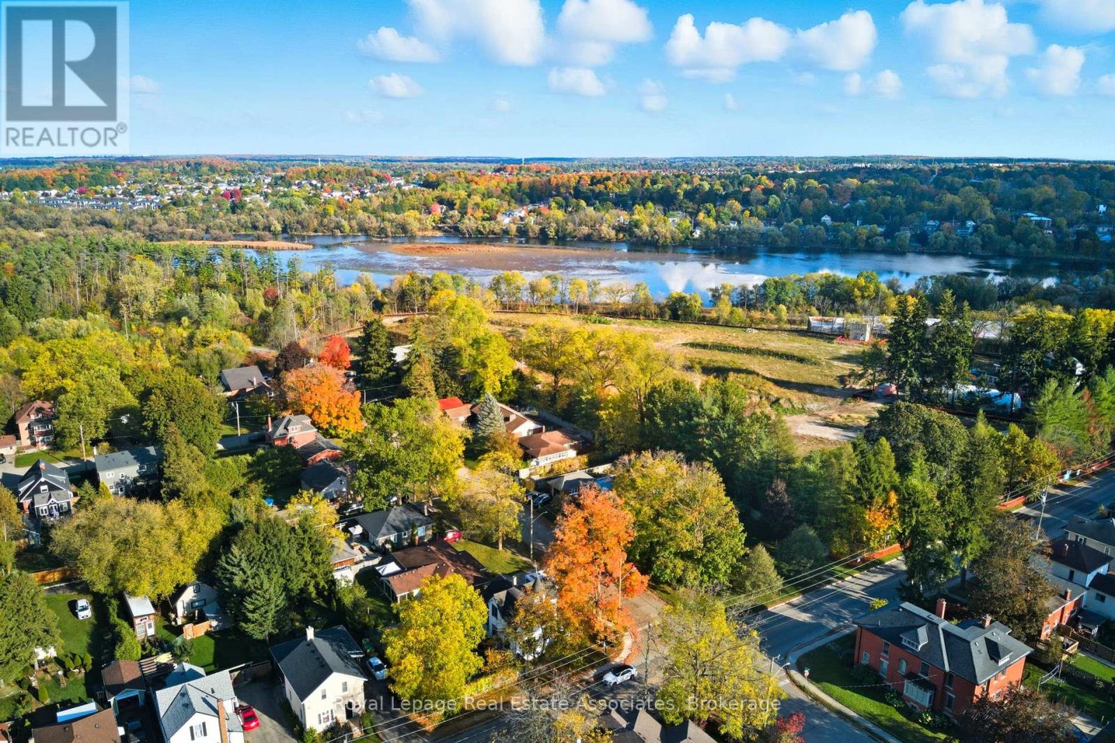 3 Shaw Avenue E, Cambridge, Ontario  N3C 1E7 - Photo 46 - X12508640