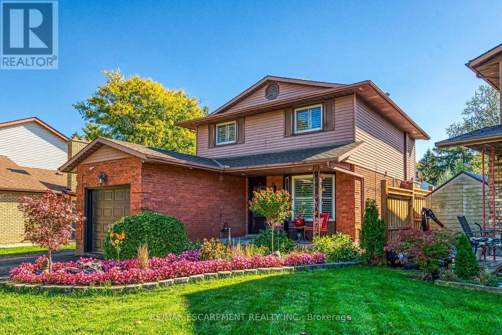 41 Balmoral Court, Haldimand, Ontario  N3W 1E6 - Photo 2 - X12508688