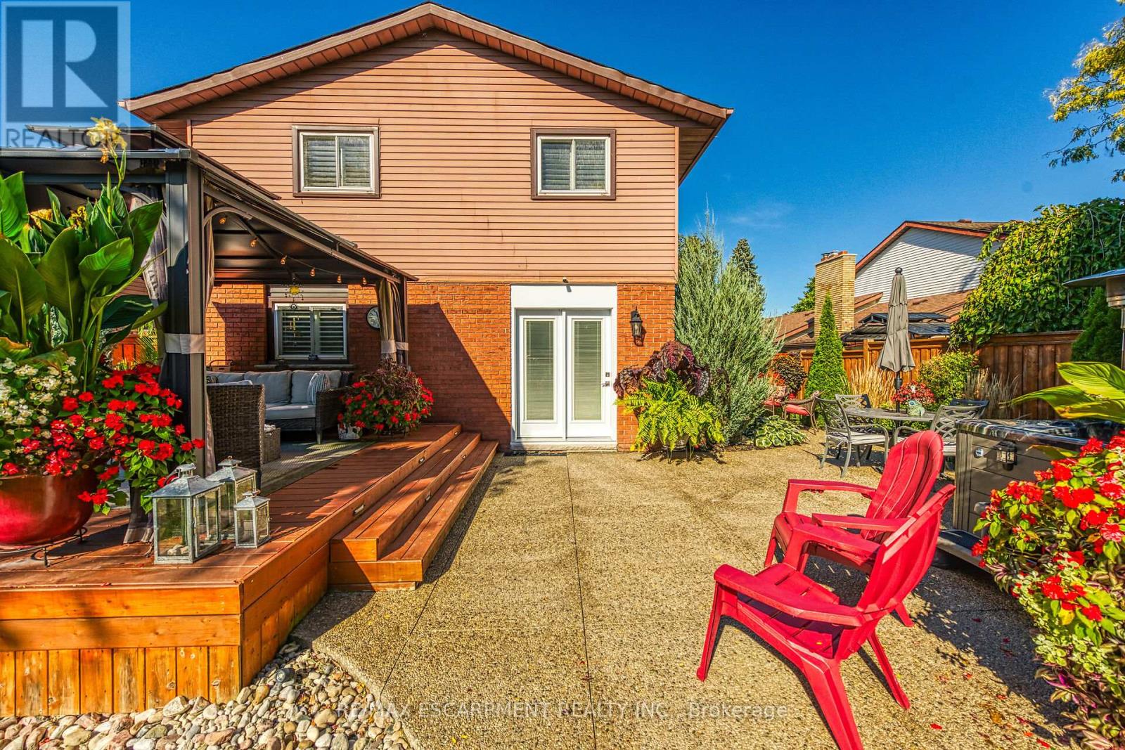 41 Balmoral Court, Haldimand, Ontario  N3W 1E6 - Photo 38 - X12508688