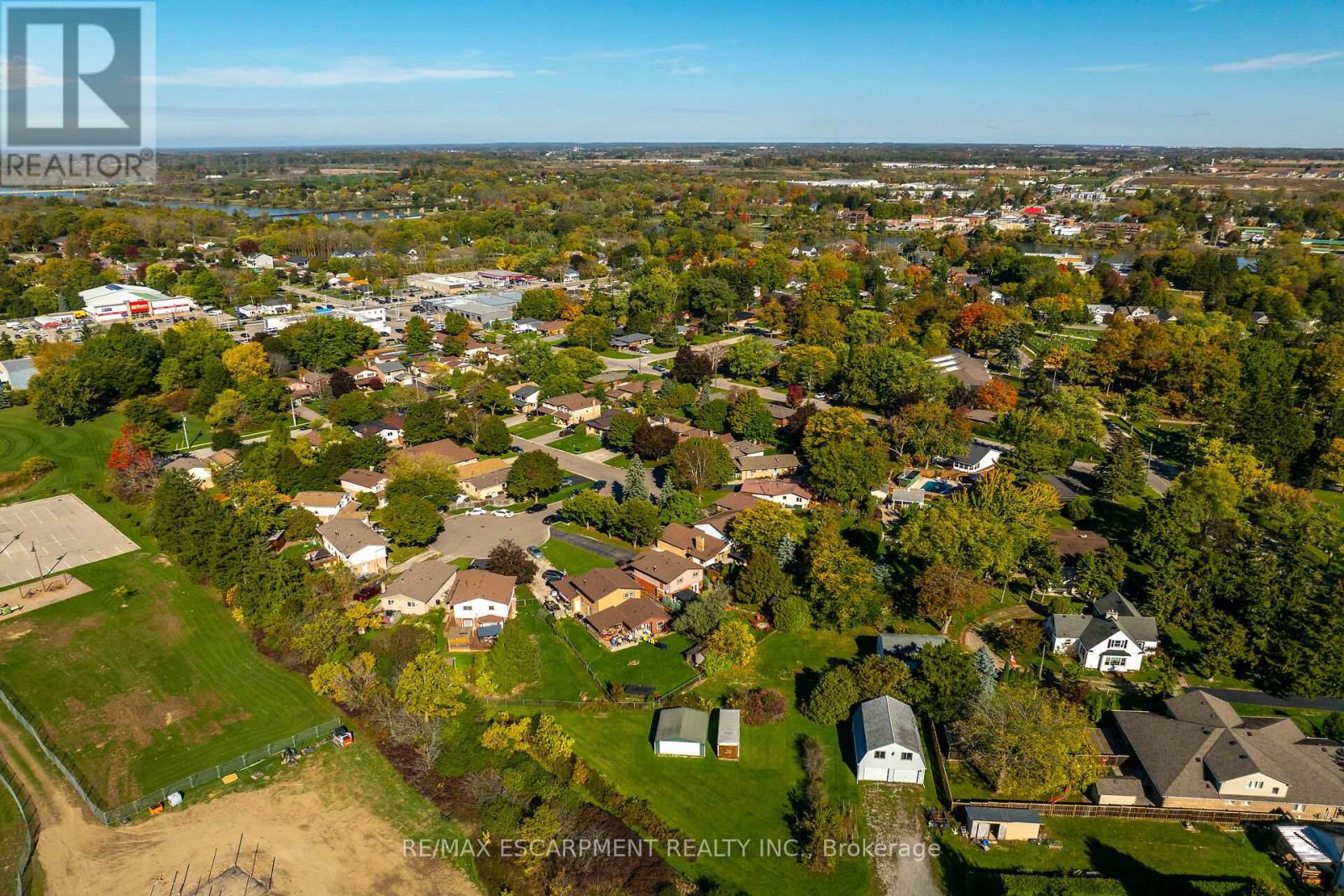 41 Balmoral Court, Haldimand, Ontario  N3W 1E6 - Photo 46 - X12508688