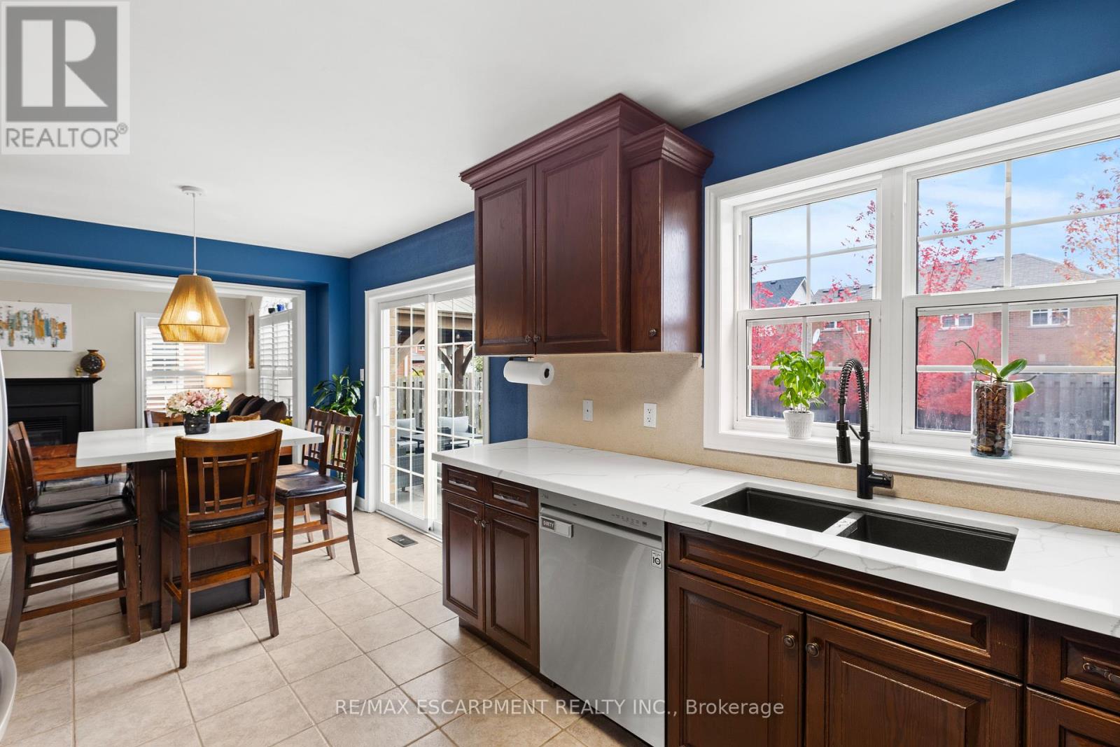 257 Wright Crescent, Niagara-On-The-Lake, Ontario  L0S 1J0 - Photo 12 - X12508764