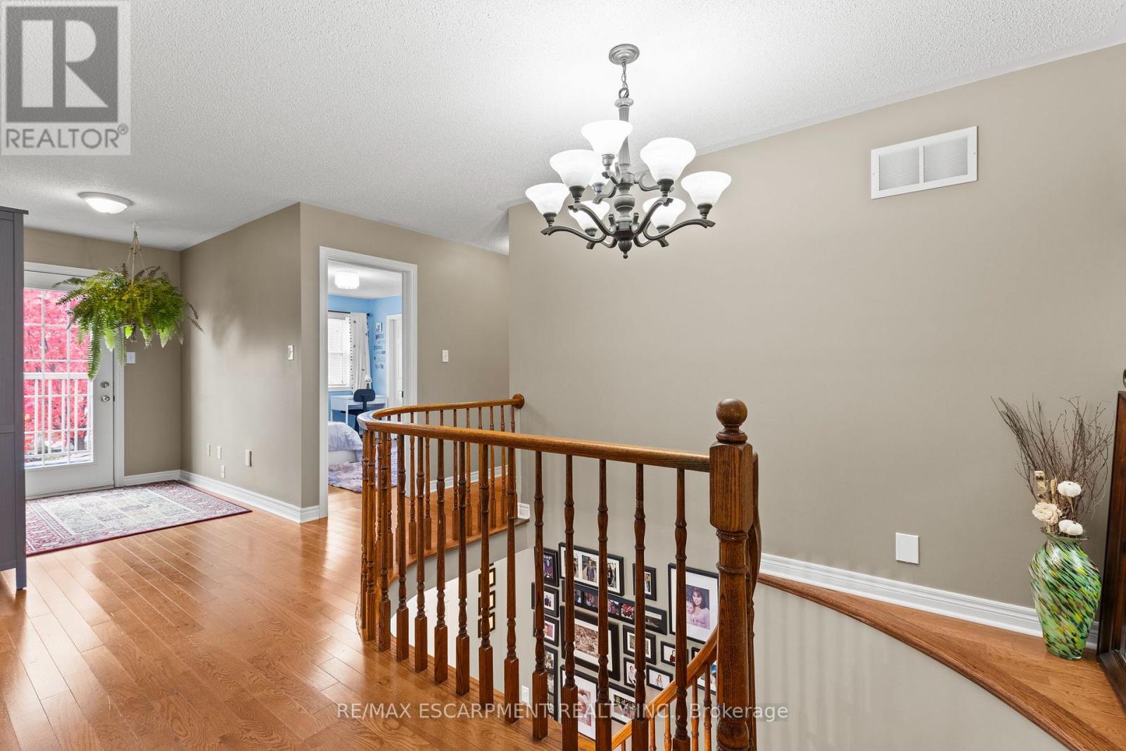 257 Wright Crescent, Niagara-On-The-Lake, Ontario  L0S 1J0 - Photo 19 - X12508764
