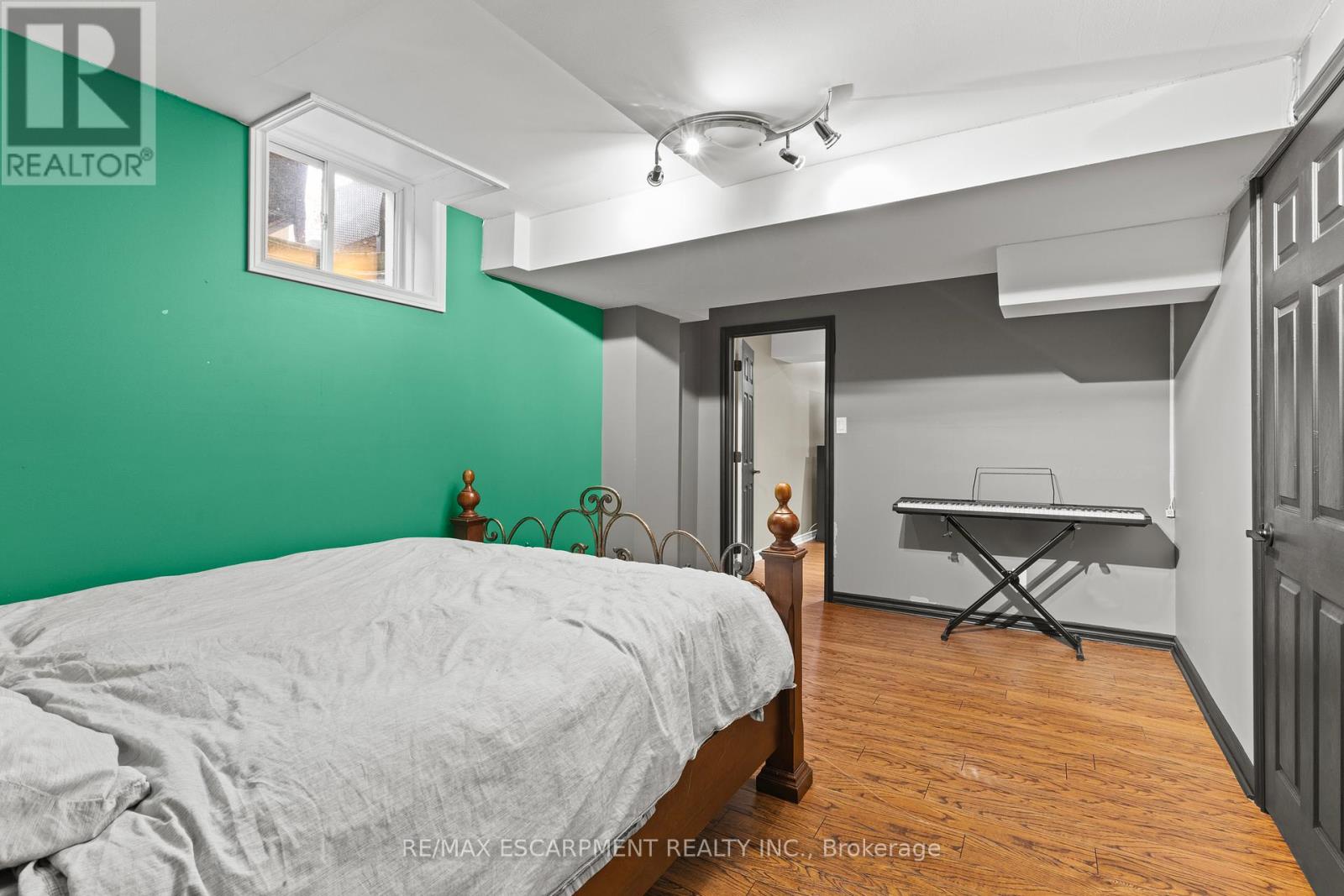 257 Wright Crescent, Niagara-On-The-Lake, Ontario  L0S 1J0 - Photo 37 - X12508764