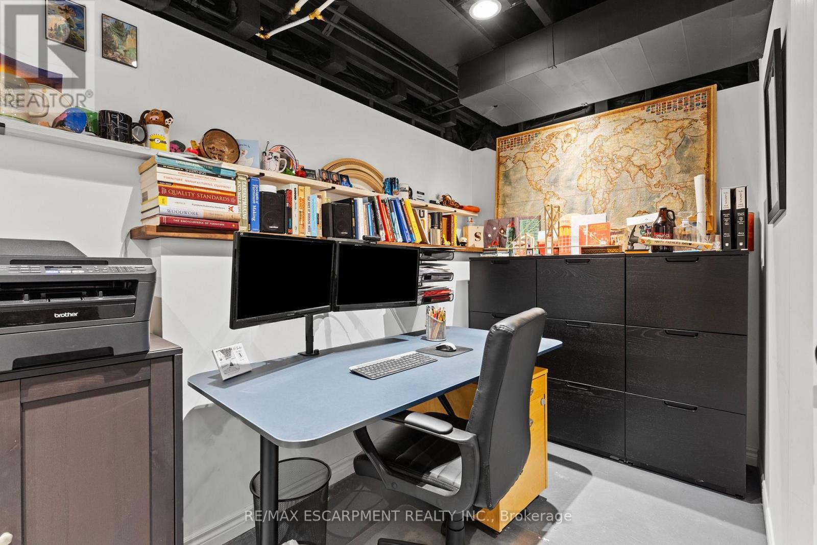 257 Wright Crescent, Niagara-On-The-Lake, Ontario  L0S 1J0 - Photo 39 - X12508764