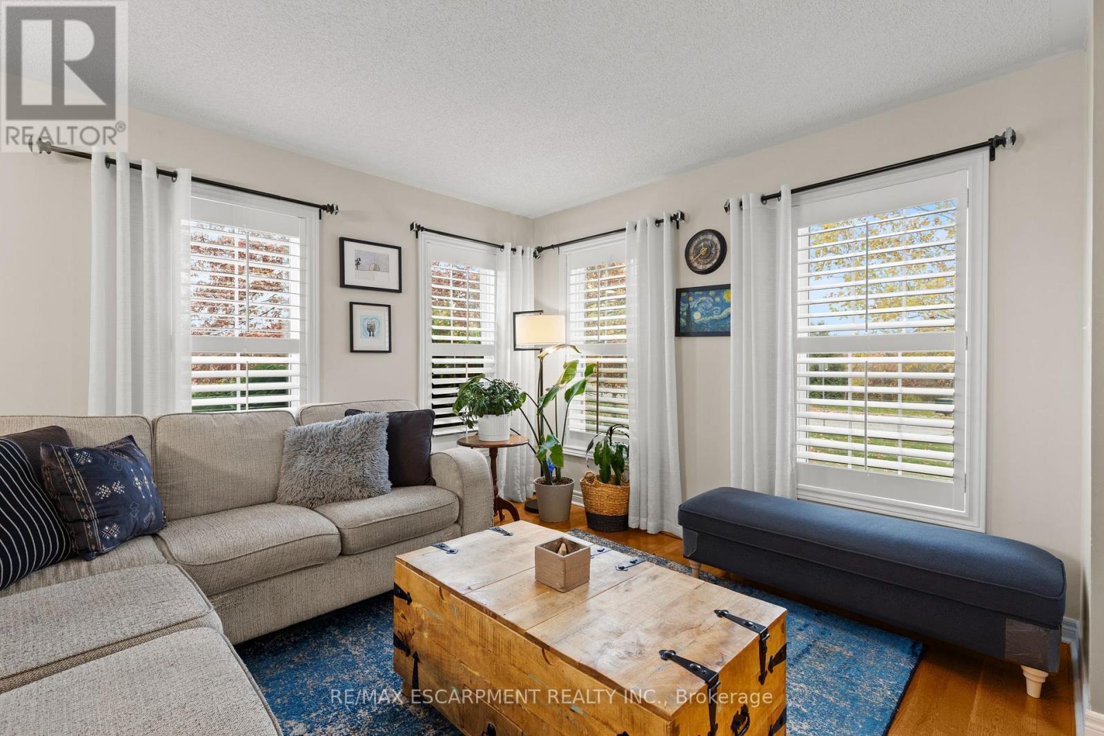 257 Wright Crescent, Niagara-On-The-Lake, Ontario  L0S 1J0 - Photo 5 - X12508764